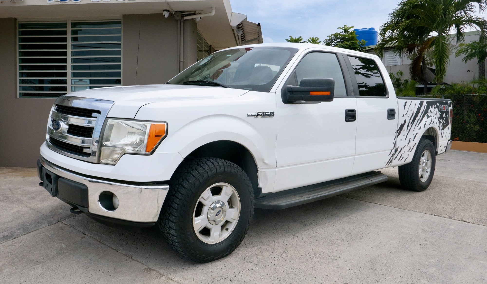 Paris Autos Sale Inc.