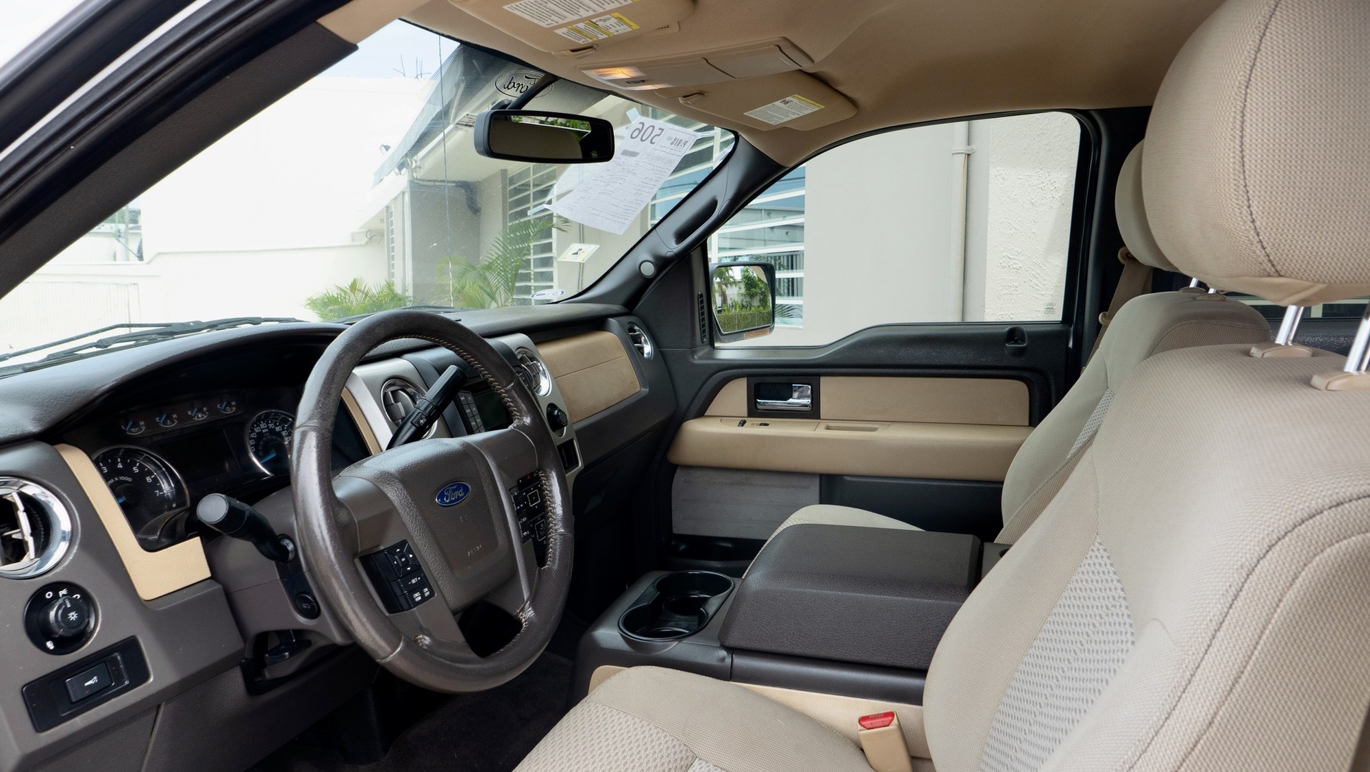 Paris Autos Sale Inc.