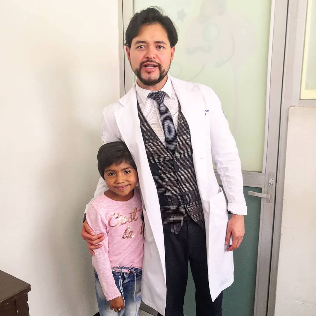 NEUROCIRUJANO PEDIATRA