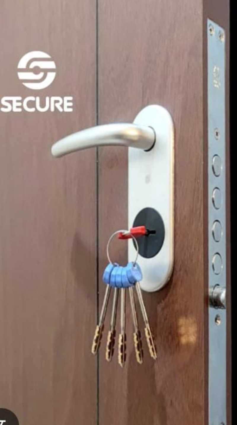 CERRAJERÍA PARA CASAS Y OFICINAS