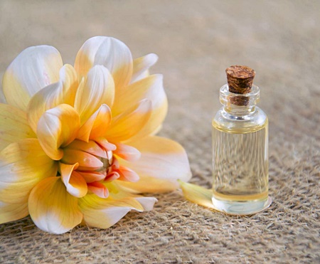 Aroma Massage